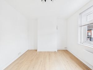 LIVING- click for photo gallery